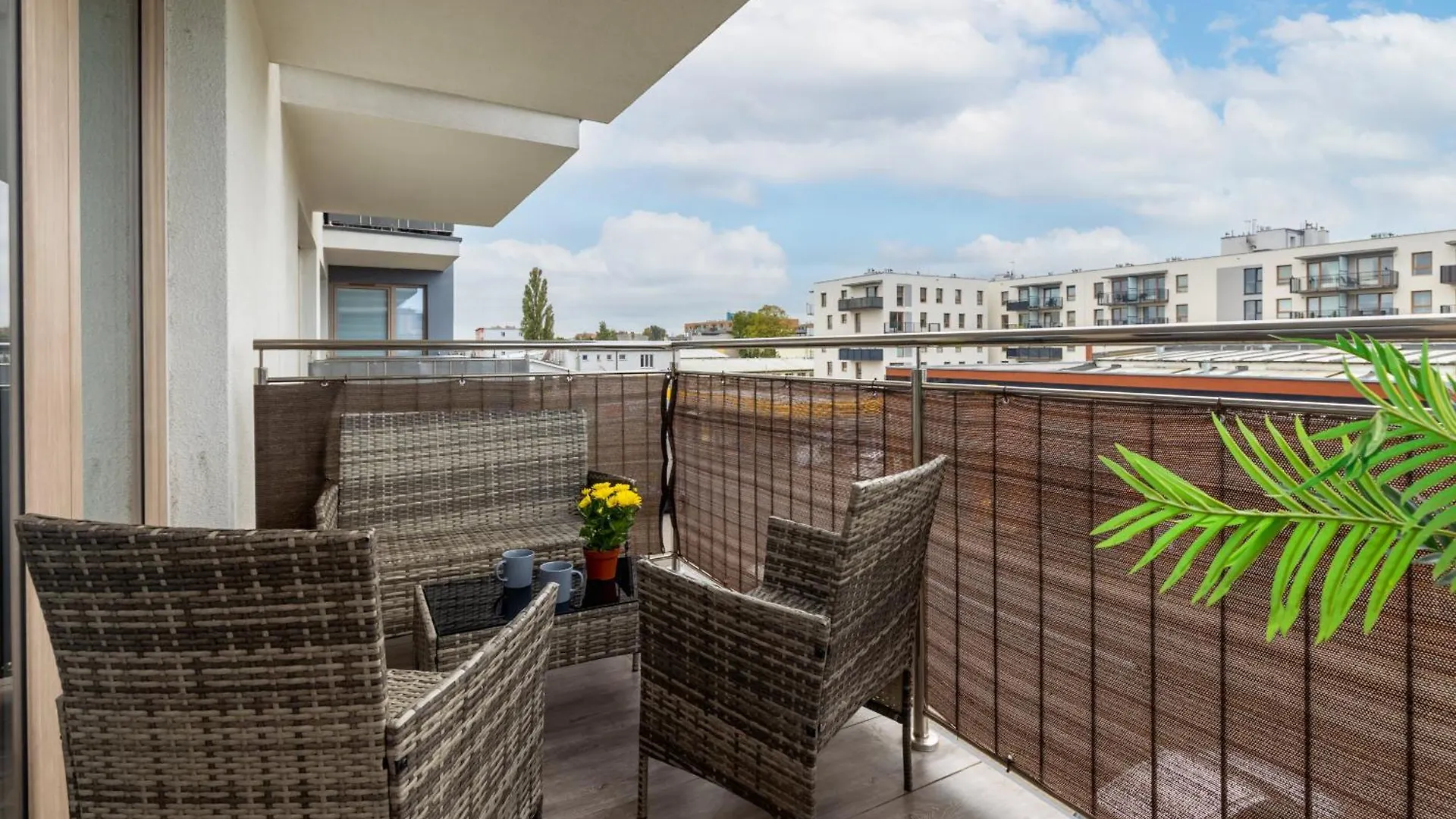 Kapitanski Mostek Pet-Friendly Apartment Kolobrzeg By Noclegi Renters 0*,  Poland